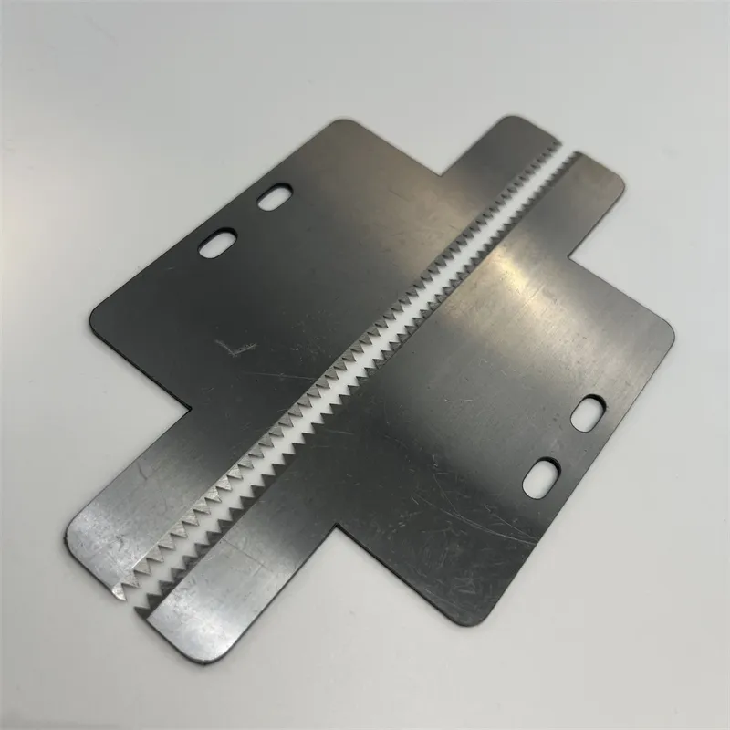 couteaux de coupe de papier en plastique lames de coupe de dents emballage lames dentées lames de scie 0